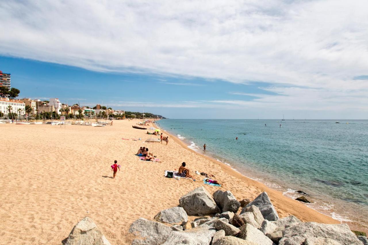 Arts House - Cabrils, Maresme, Barcelona Apartment Ngoại thất bức ảnh